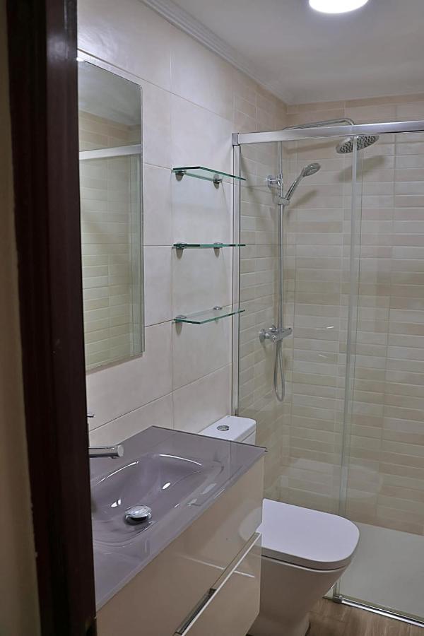 La Marina Apartamento Gijón Exterior foto